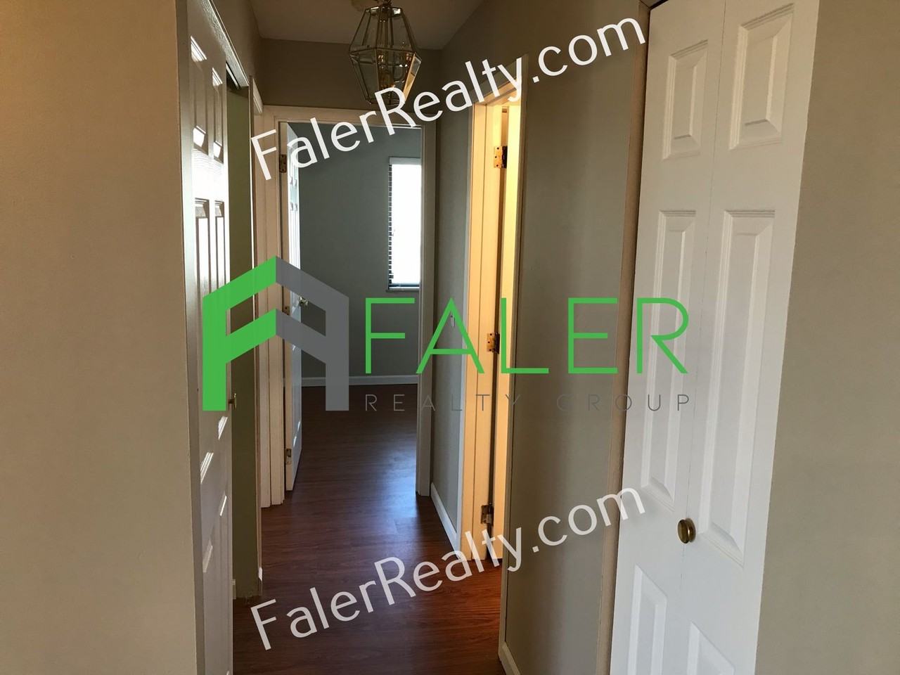 5129 Belle Isle Dr - Photo 5 of 11