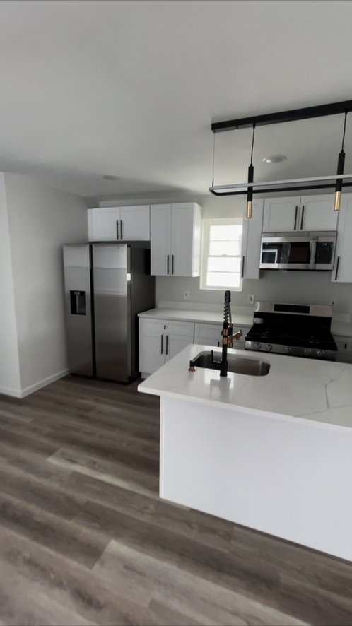 86 N 7th St - Photo 2 of 5