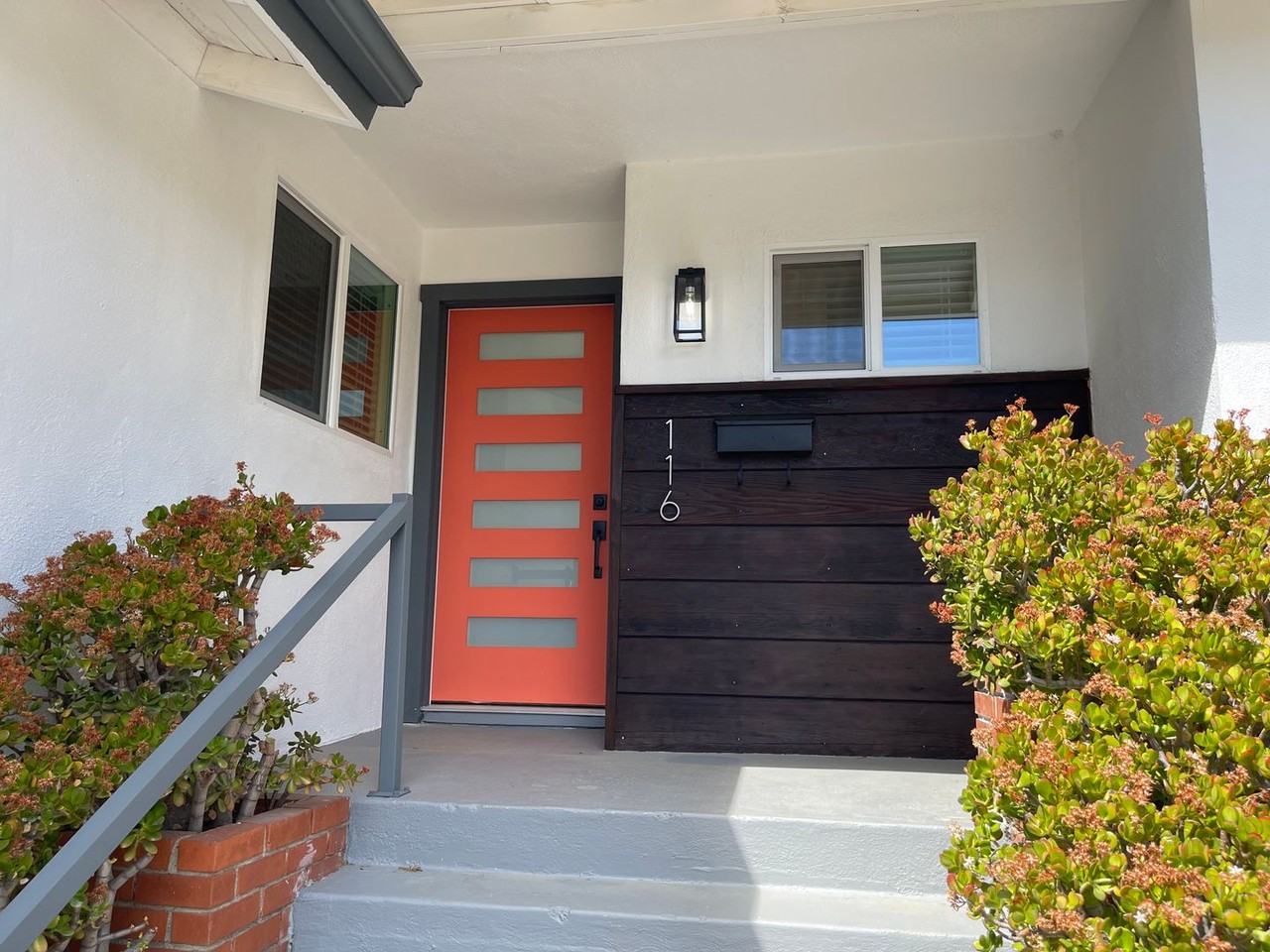 116 Penaranda Dr - Photo 2 of 14