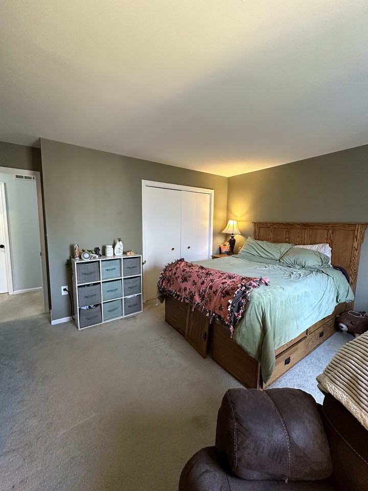 105 S Oak Cliff Ct #105 - Photo 3 of 19