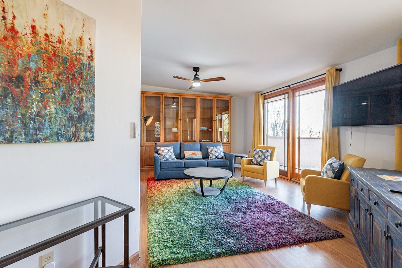 140 E Montecello Ct #2 - Photo 2 of 22
