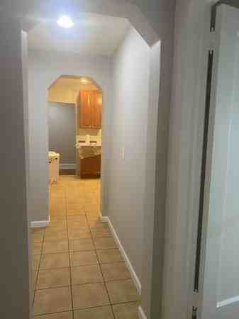 S 9th Ave #1 - Photo 2 of 10