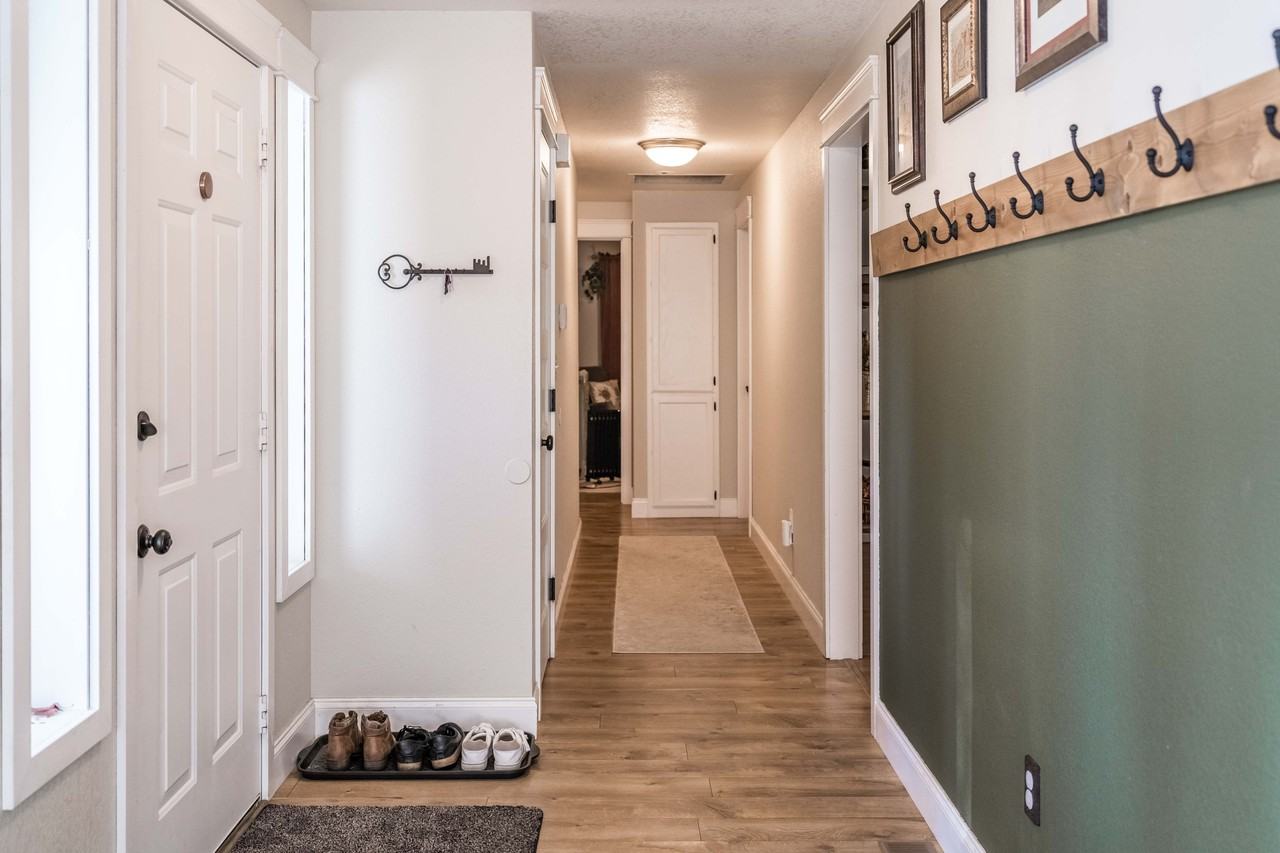 15530 Topaz Dr Se #NA - Photo 2 of 20