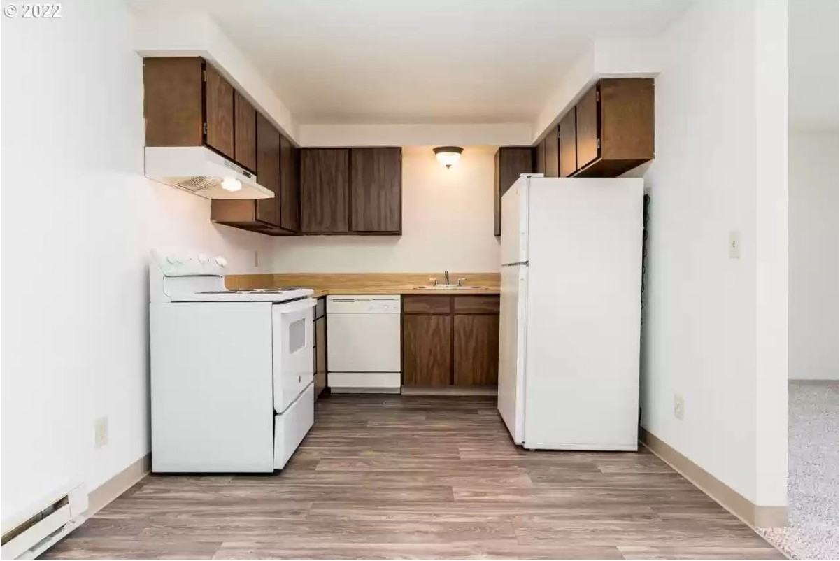 2638 S 8th St #NA - Photo 4 of 11