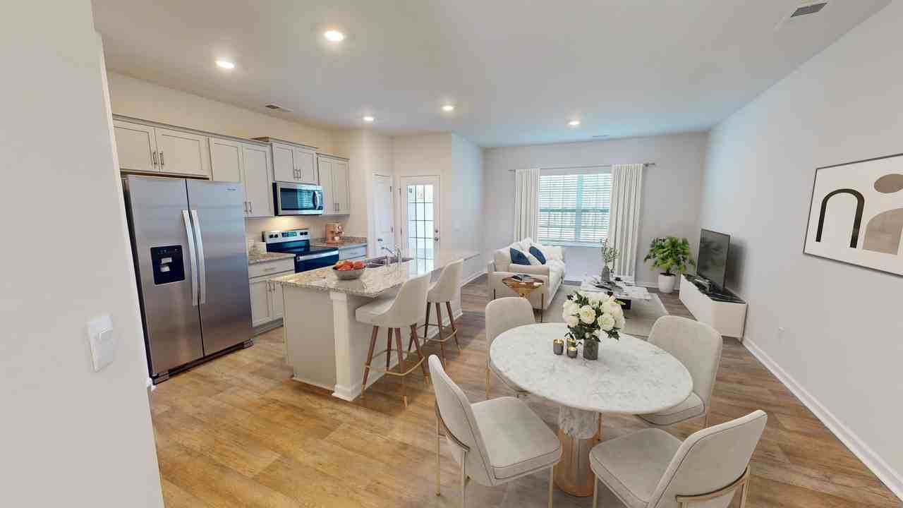 1123 Evelynnview Ln #1 - Photo 2 of 3