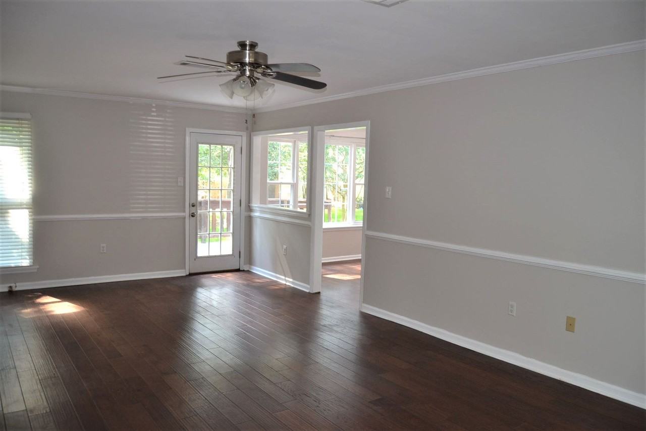 4580 Mulberry Creek Dr - Photo 3 of 20