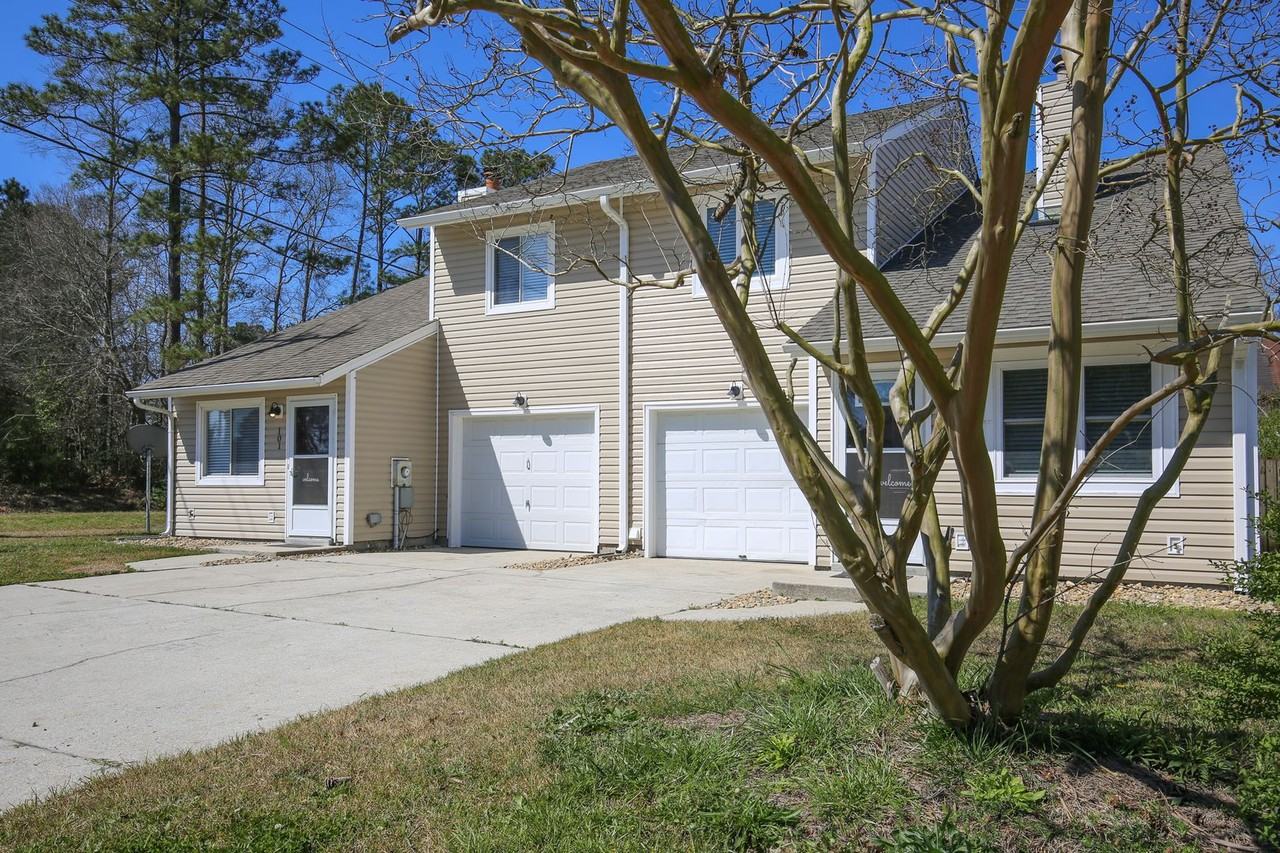 103 Brenda Dr - Photo 2 of 39