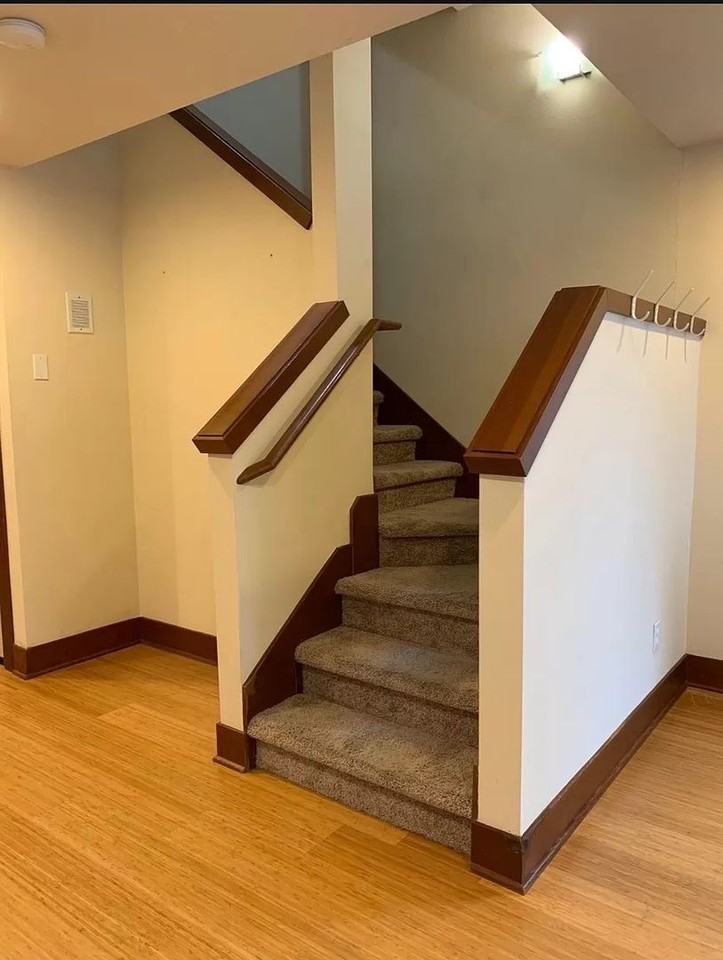 5515 28th Ave Nw #A - Photo 4 of 21
