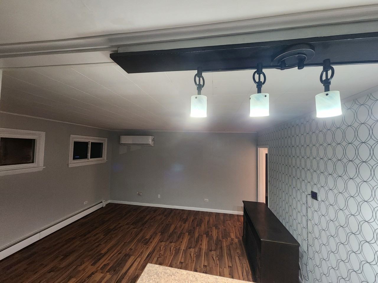 101 Saratoga Ave #2 - Photo 4 of 9