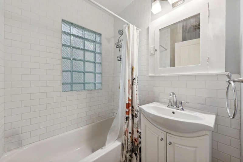 389 Cleveland Ave S - Photo 2 of 12