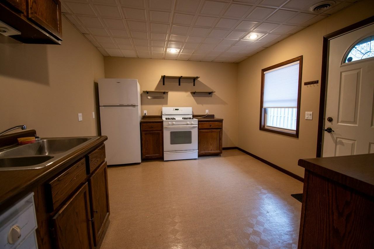 1117 Washington Street Northeast, Unit 1 - Photo 5 of 13