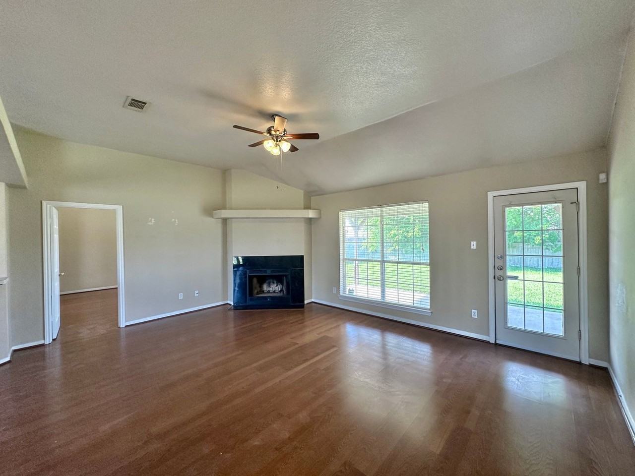 306 James Loop - Photo 2 of 26