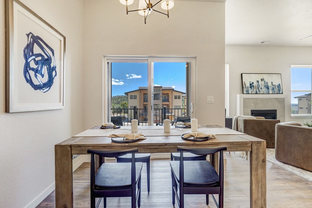 5763 Villa Lorenzo Dr #1 - Photo 7 of 11