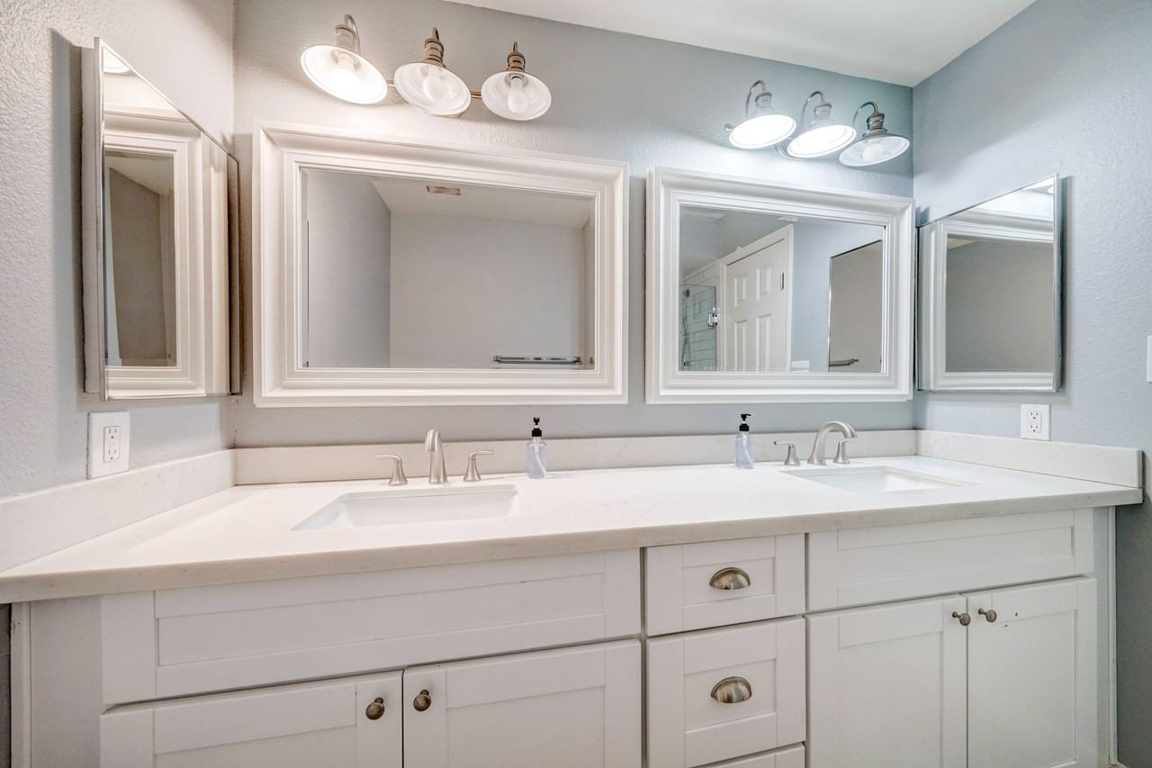 West Nido Avenue - Photo 5 of 15