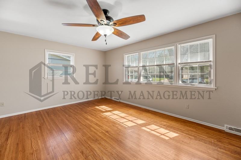 1440 N Community Dr - Photo 5 of 26