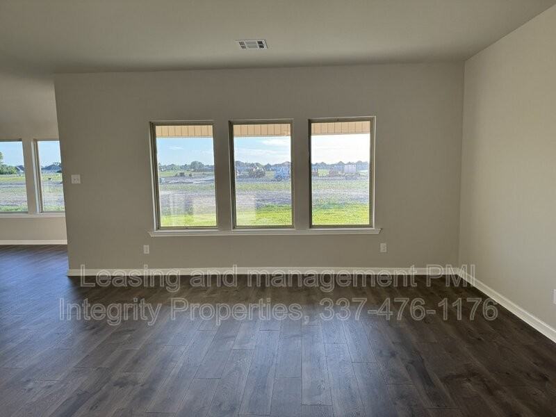 3210 Haven Lake Dr - Photo 3 of 22