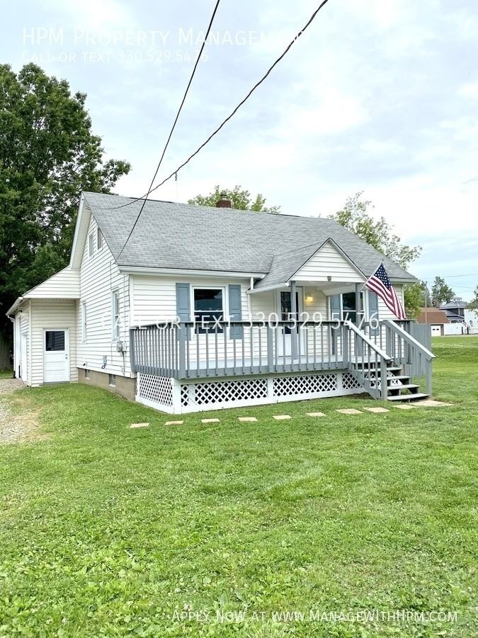 3215 Perrydale St Nw - Photo 2 of 28