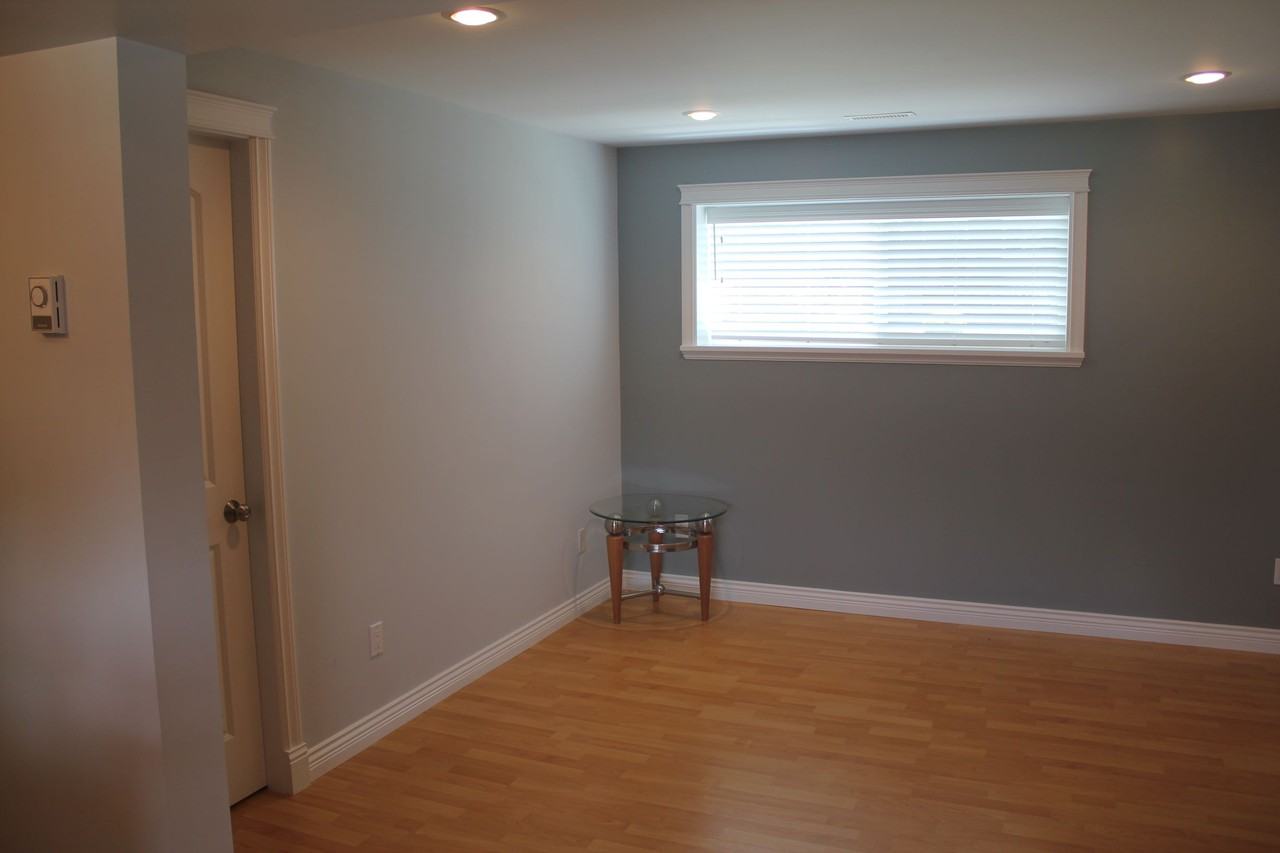 1217 Brisbane Avenue - Photo 2 of 4