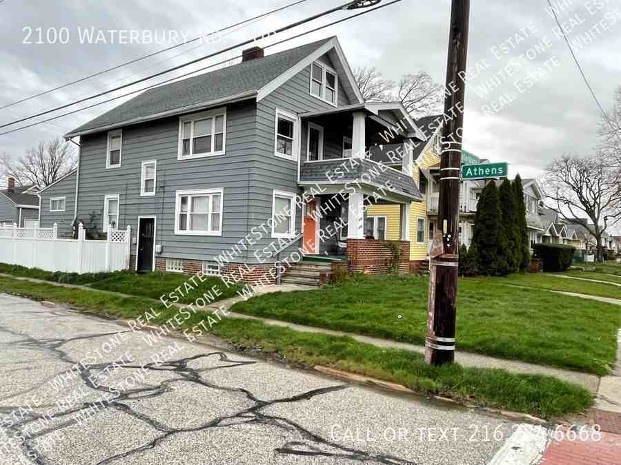 2100 Waterbury Rd UP, Lakewood, OH 44107 2 Bedroom Apartment for