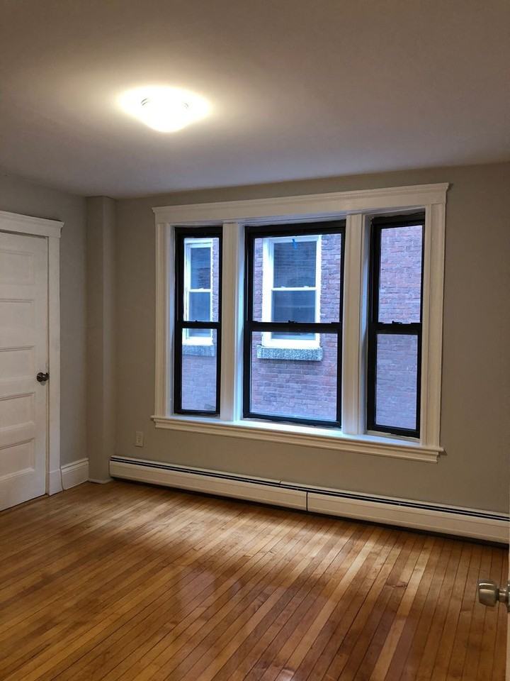 9 Upland Rd - Photo 7 of 11