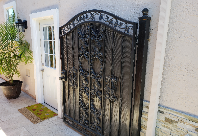 3133 Teddington Dr #1 - Photo 5 of 9