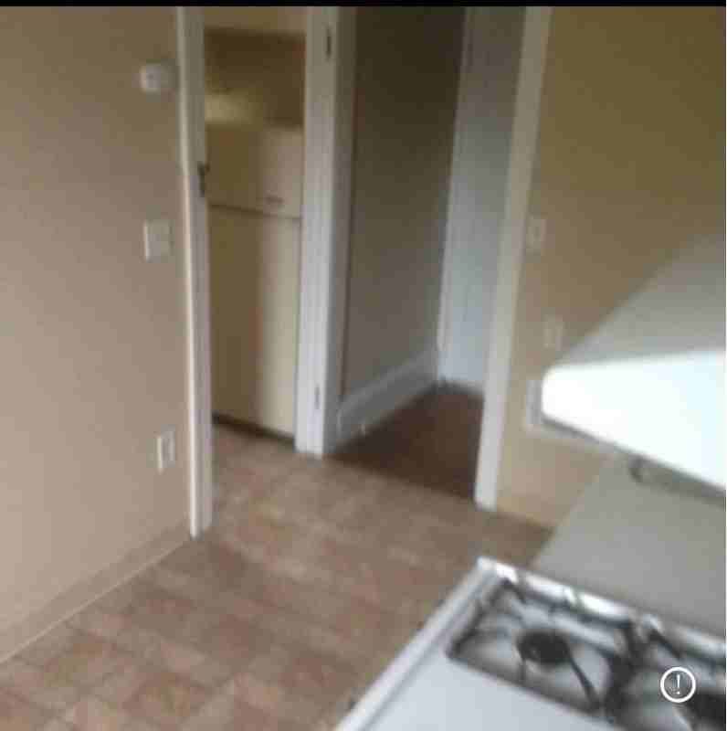 228 Emain St #3 - Photo 3 of 7