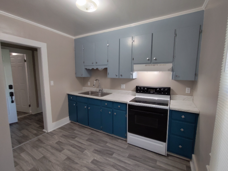 2509 Washington Ave #B - Photo 2 of 10