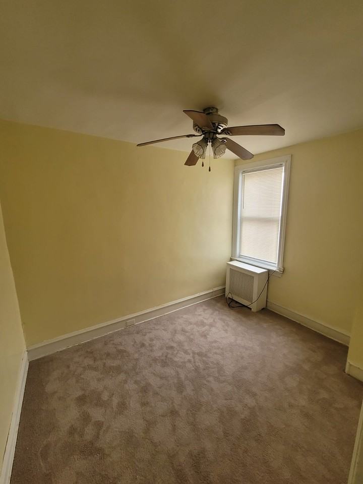 5424 Diamond St #2 - Photo 6 of 14