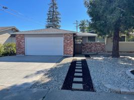 featured image of 3006 Chestnut Hill Dr
