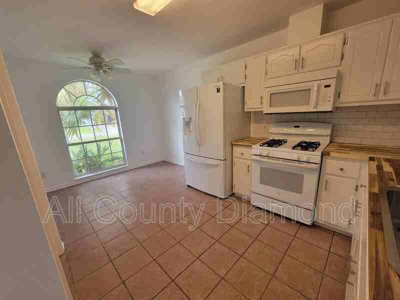 1609 Vecuna Cir - Photo 5 of 15