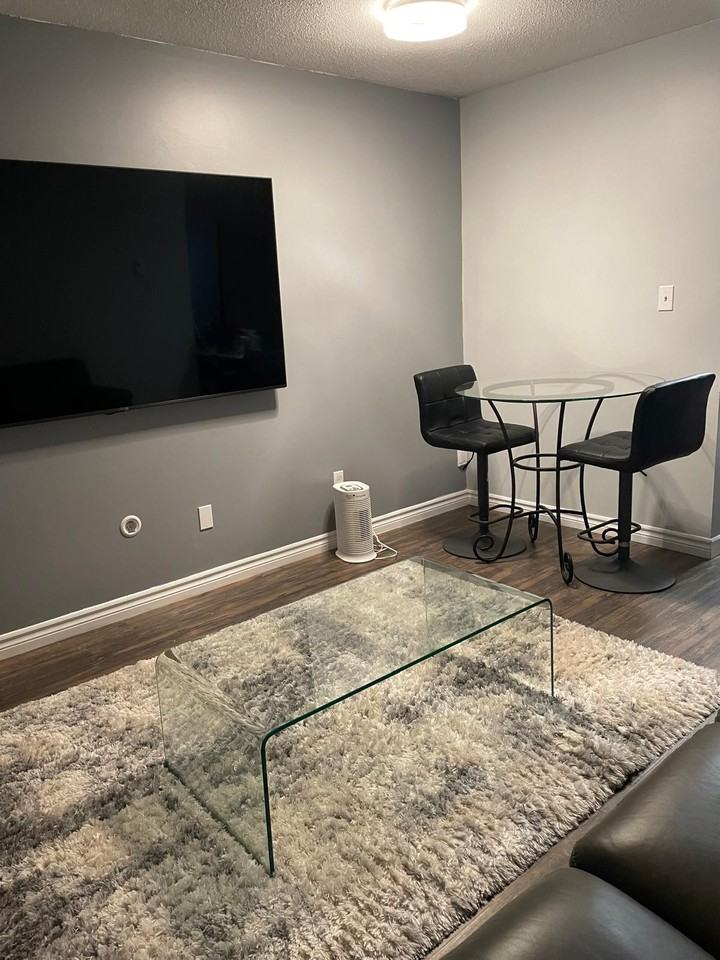 64 Hiawatha Road - Photo 2 of 13
