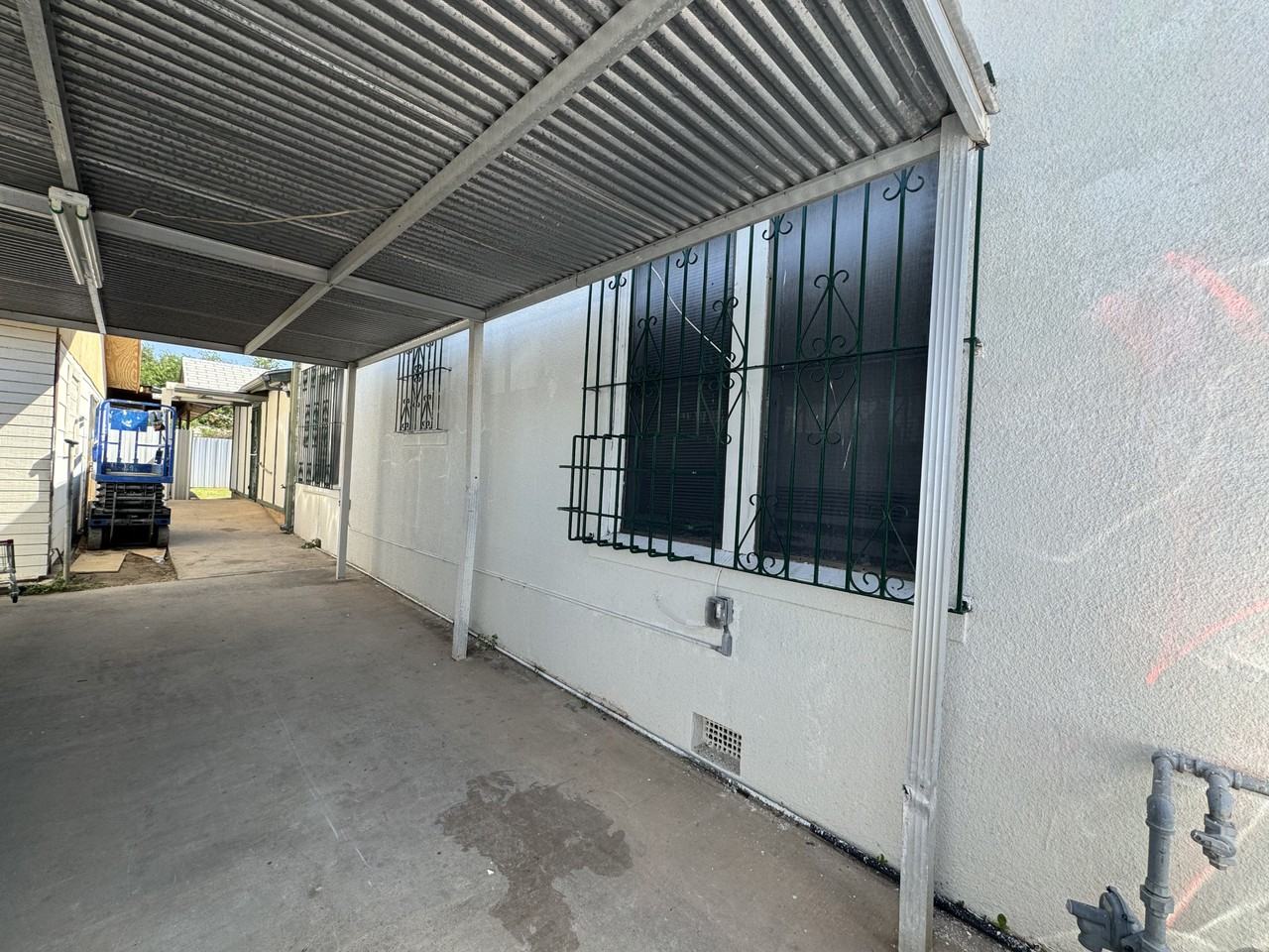 416 Corpus Christi St #NA - Photo 2 of 21