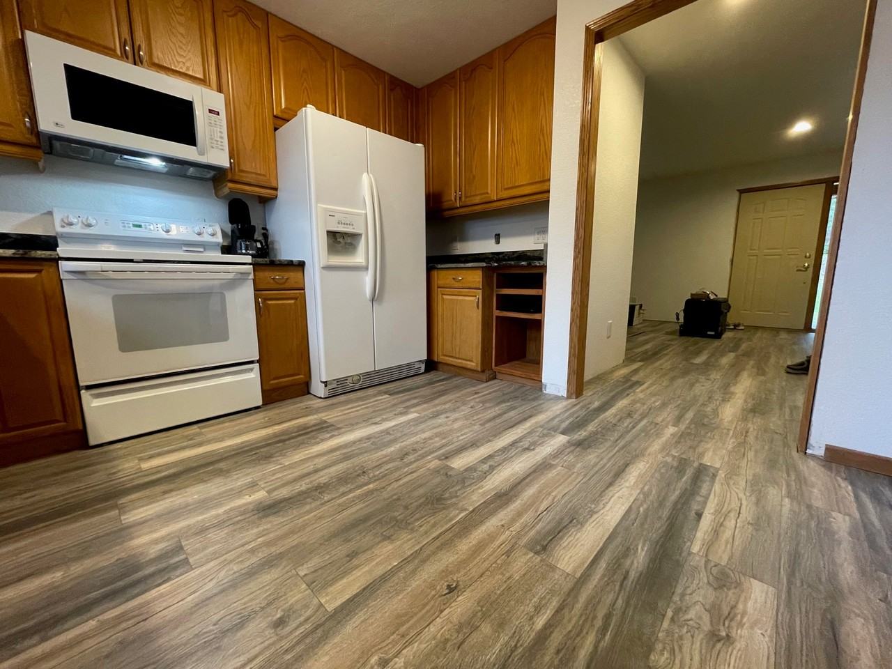 687 Crescent Lake Rd #NA - Photo 5 of 42