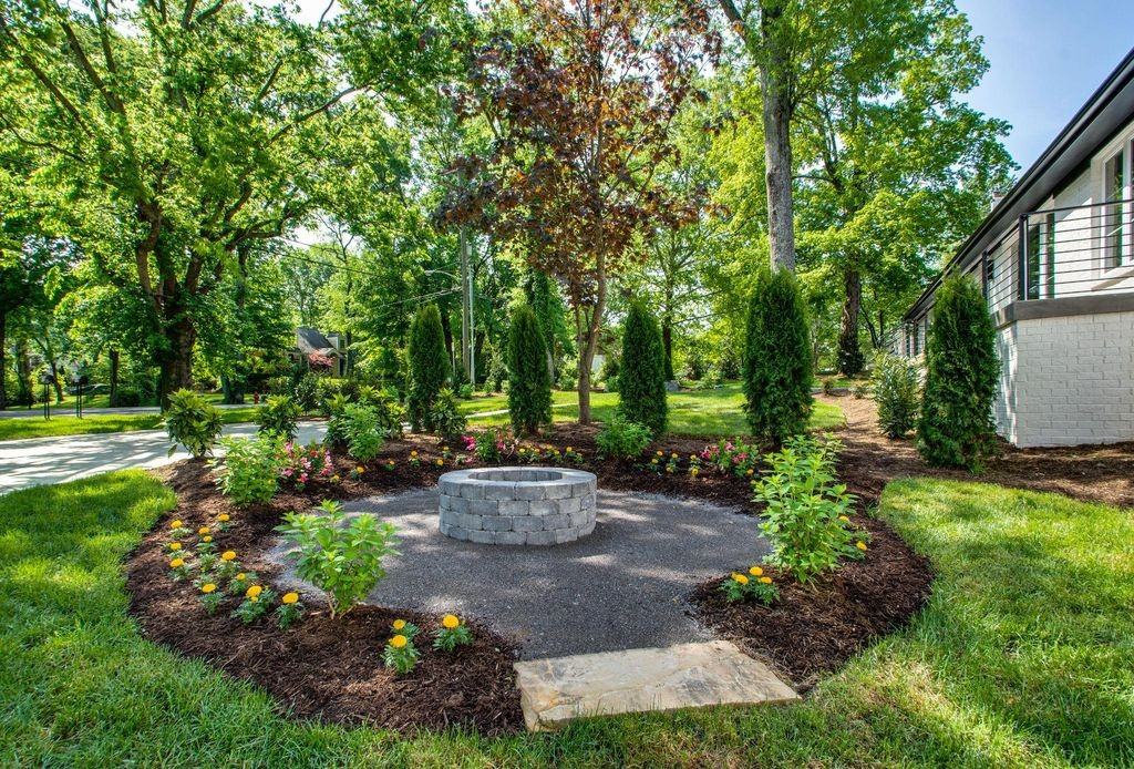 901 Estes Rd #A - Photo 2 of 16