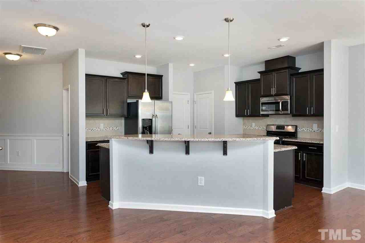 377 Durants Neck Ln - Photo 6 of 28