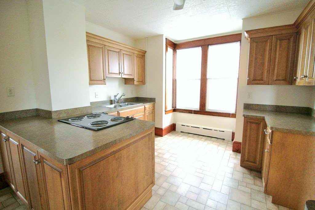 1623 E Main St - Photo 2 of 15