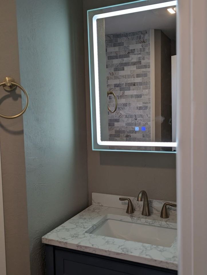 303 Hill St - Photo 3 of 20