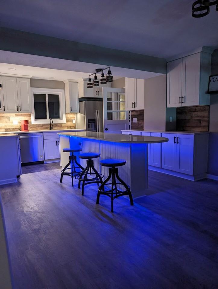 303 Hill St - Photo 6 of 20