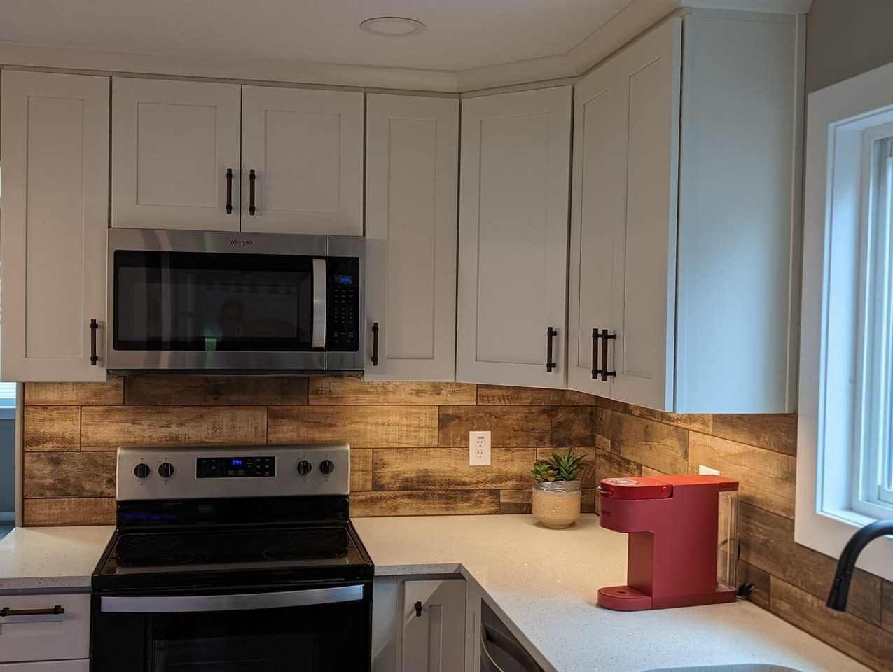 303 Hill St - Photo 7 of 20