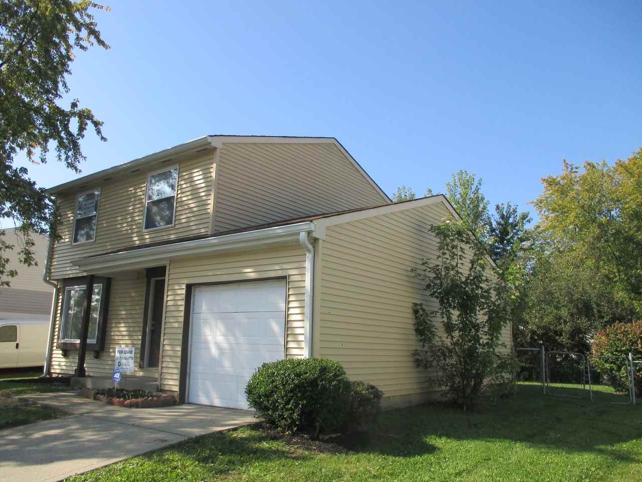 822 Woodlark Dr - Photo 3 of 12