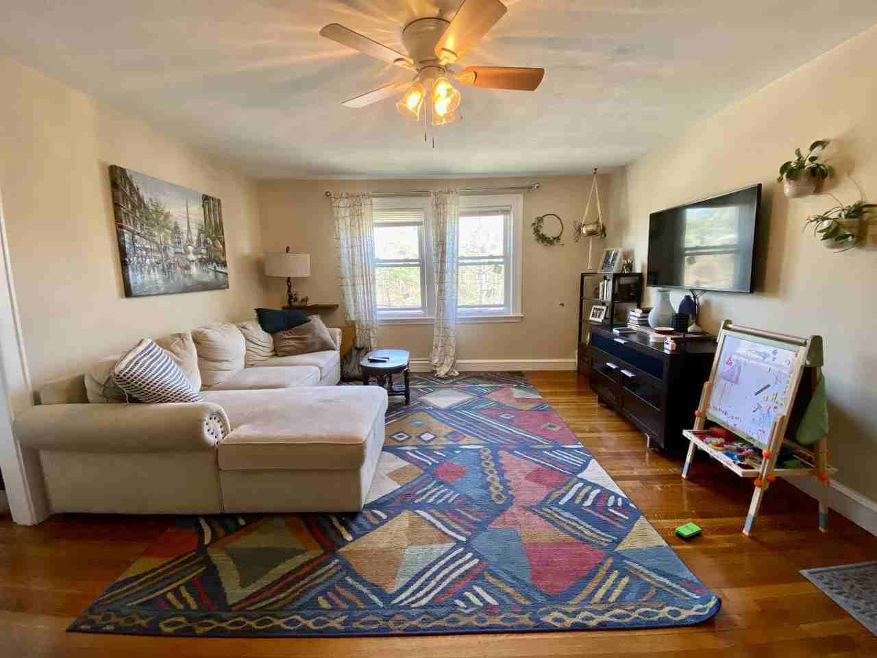4907 Washington St #3R - Photo 2 of 19