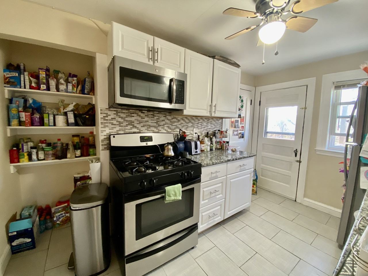 4907 Washington St #3R - Photo 7 of 19