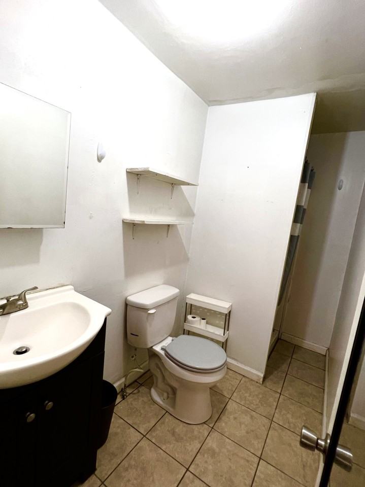102 Plate Rd #B - Photo 5 of 5