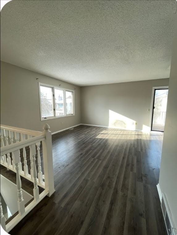 14696 Embry Path #NA - Photo 3 of 19