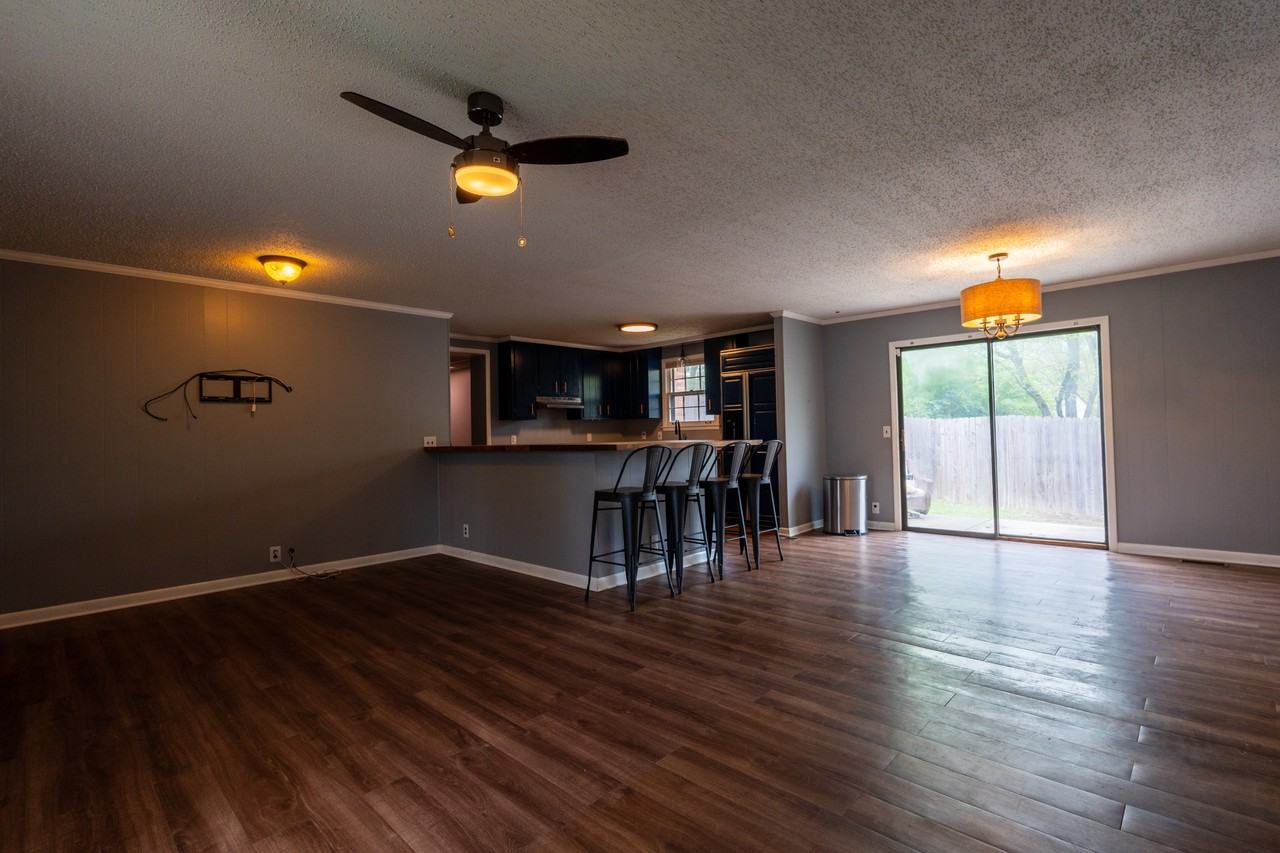 150 Delvin Dr #NA - Photo 3 of 23