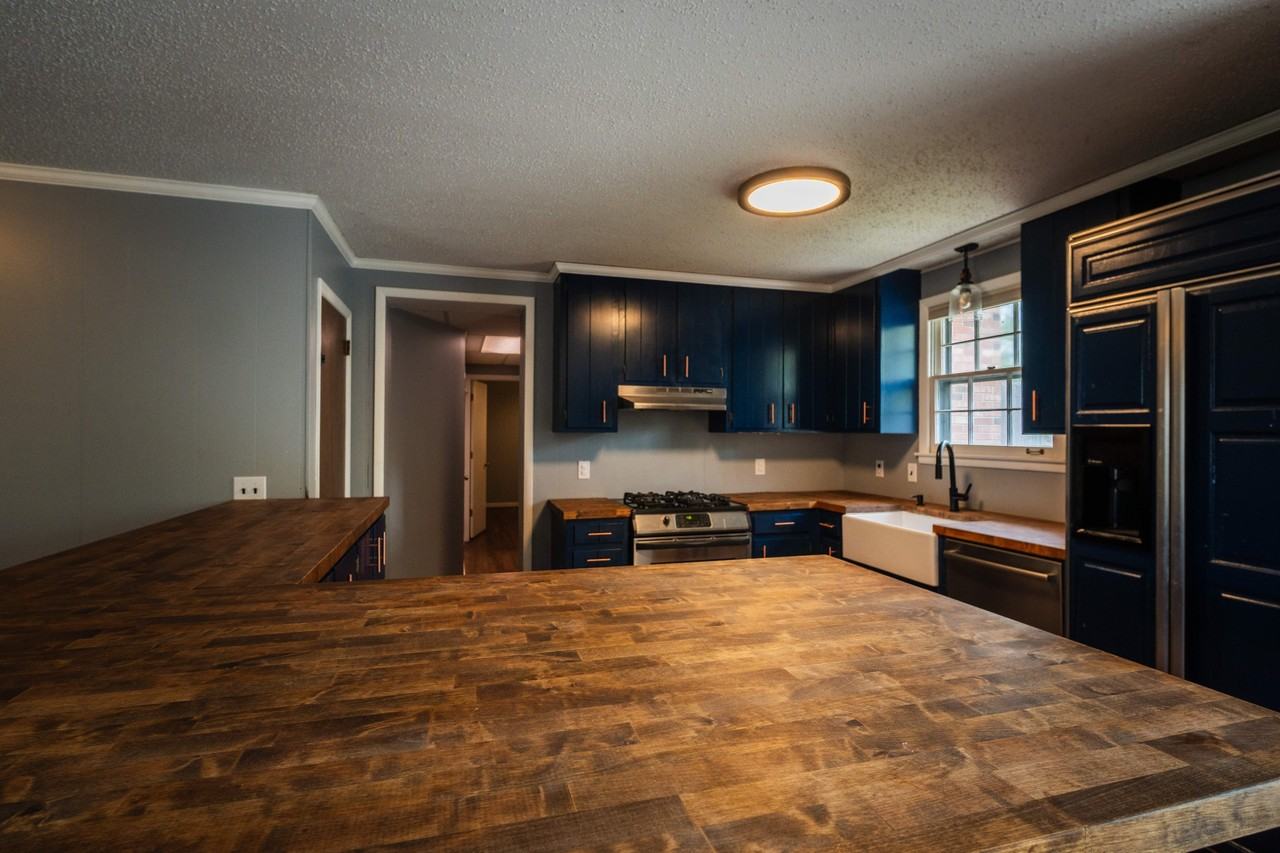 150 Delvin Dr #NA - Photo 5 of 23