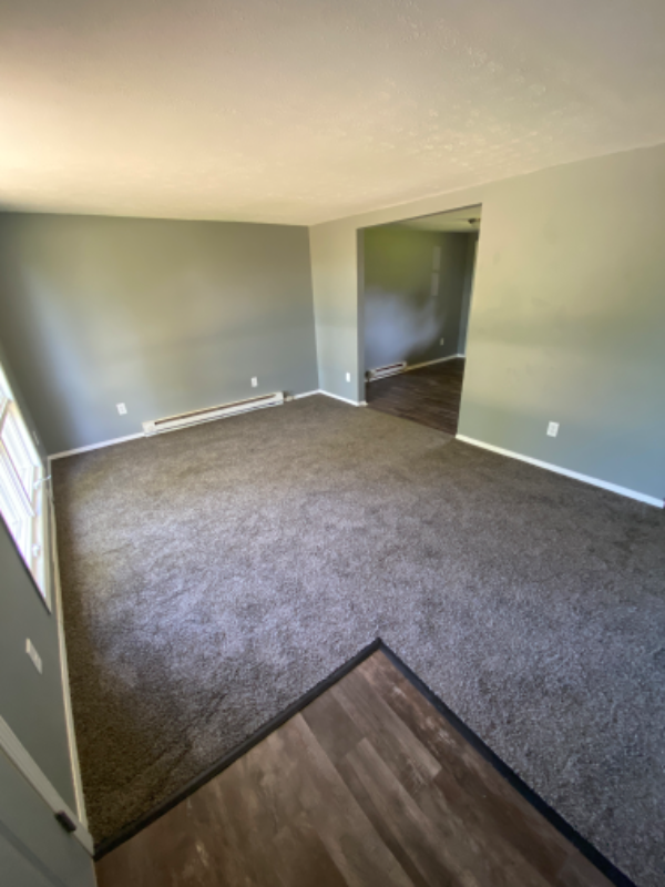 308 W 2nd St #1 - Photo 3 of 18