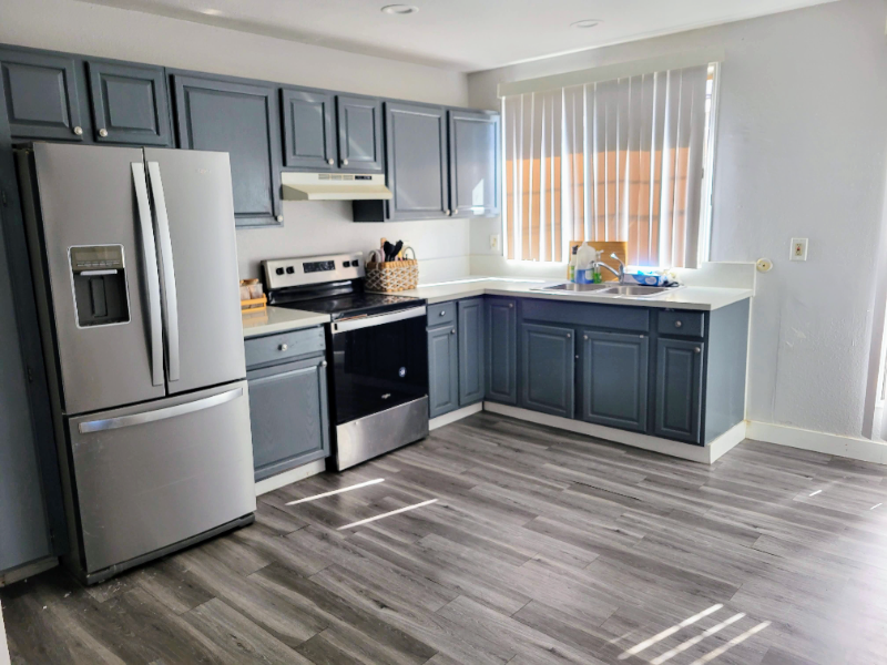 3741 52nd St #B - Photo 2 of 10