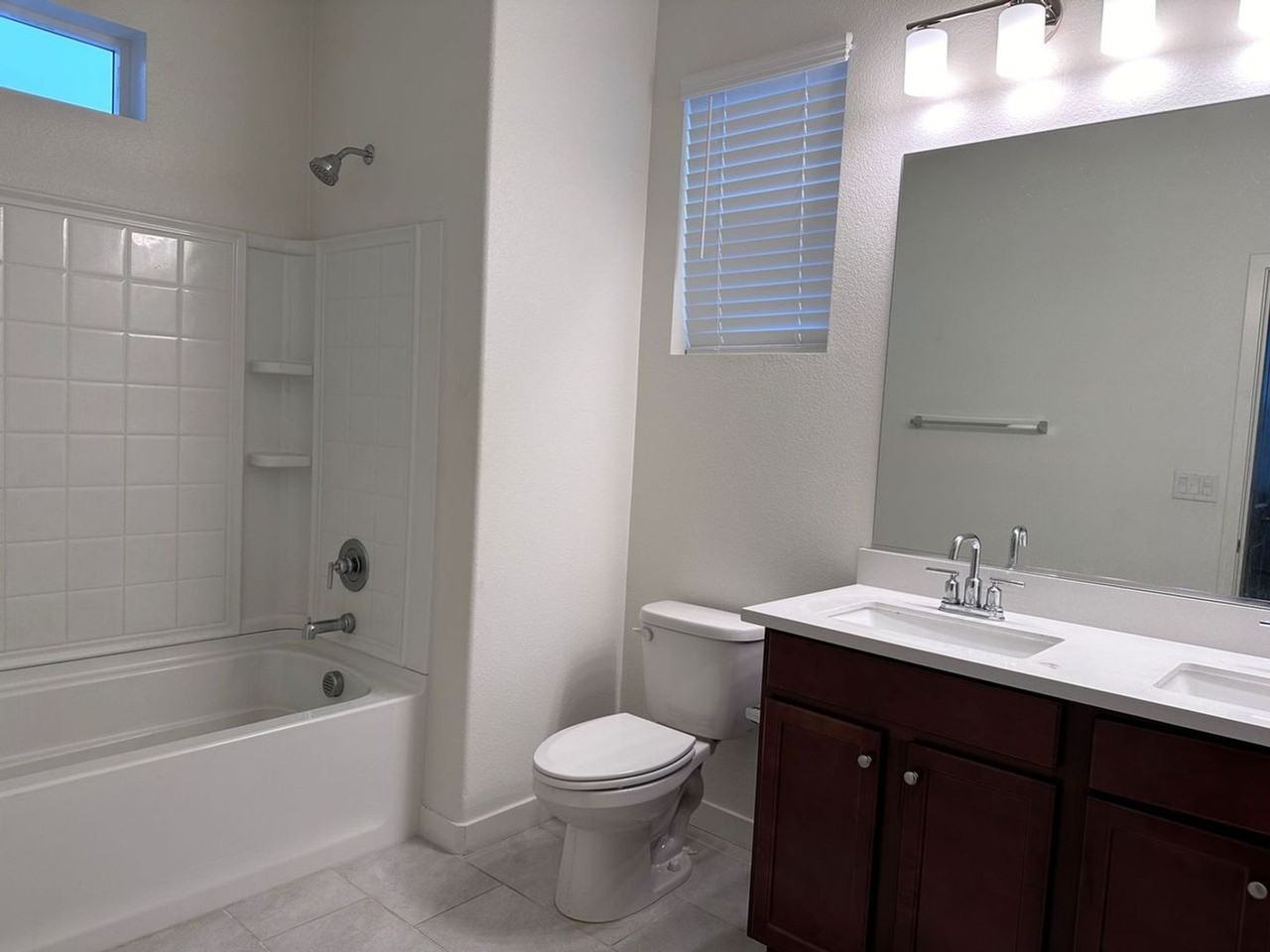 2758 N Cove Dr - Photo 6 of 11