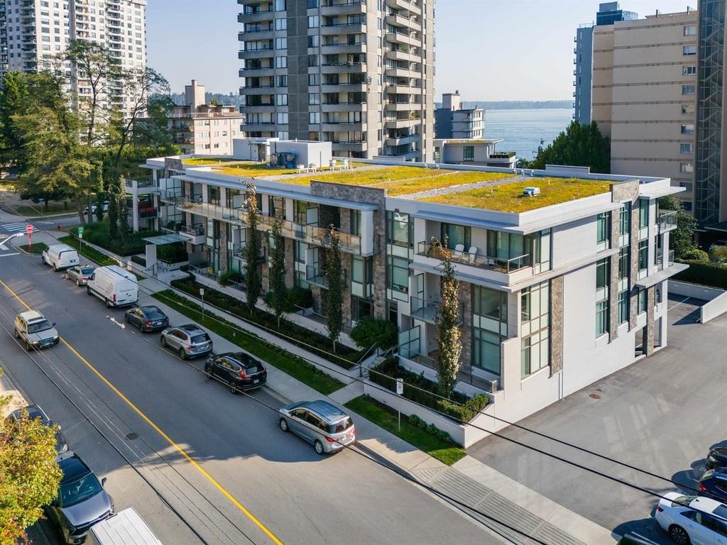 Bellevue Apartments In Ambleside, West Vancouver, BC V7V 0C1 - Zumper